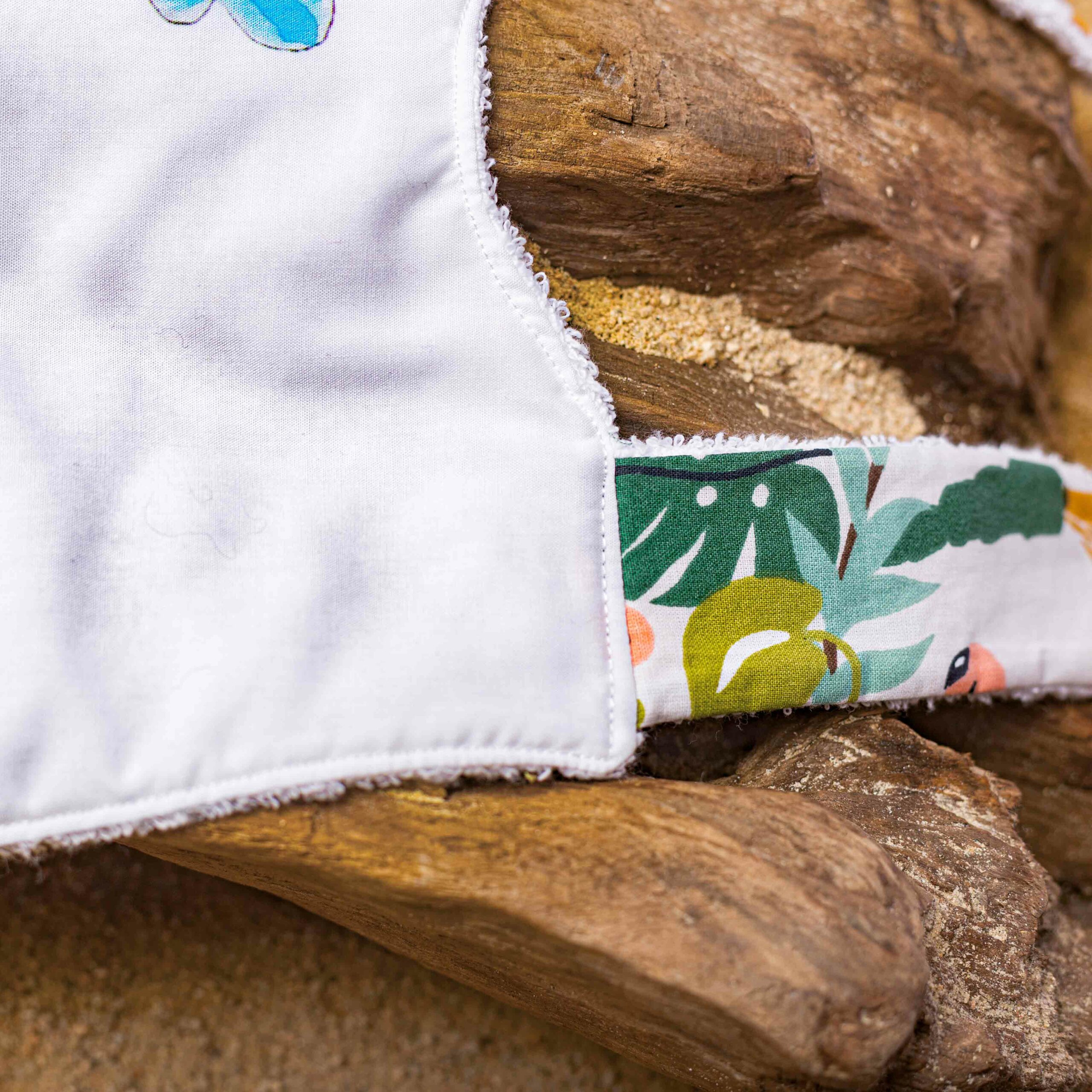 Grand bavoir illustré