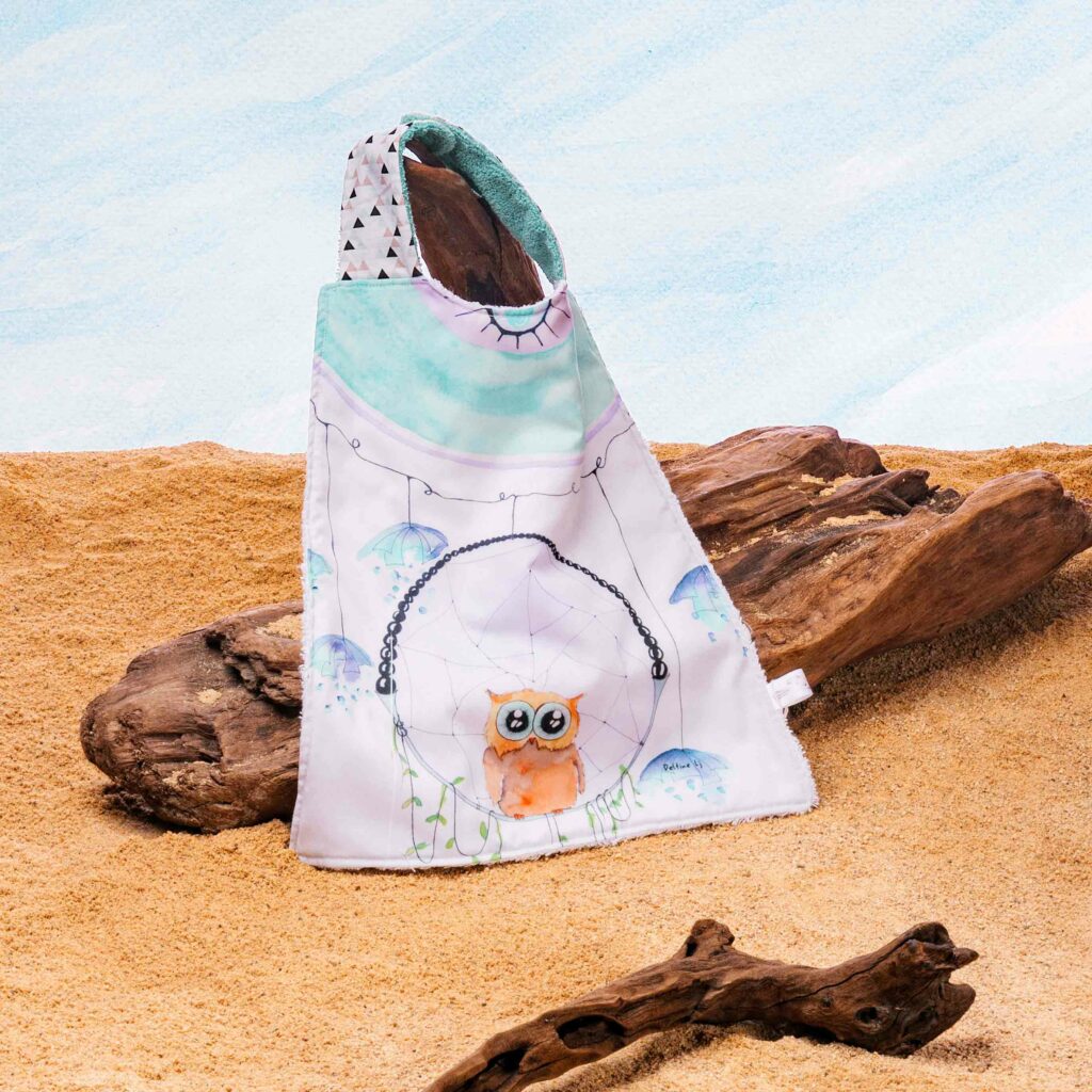 Grand bavoir illustré